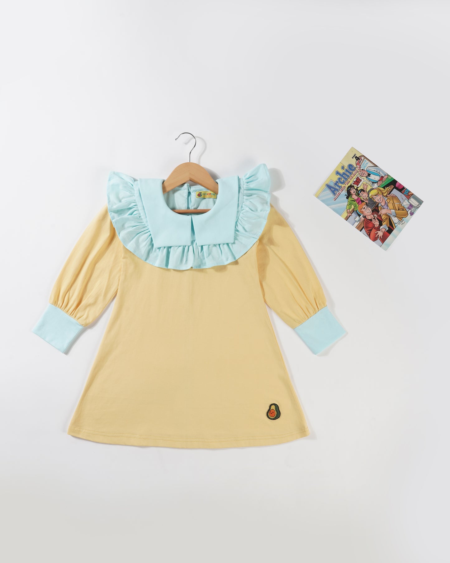 Girls frill collar long sleeved dress