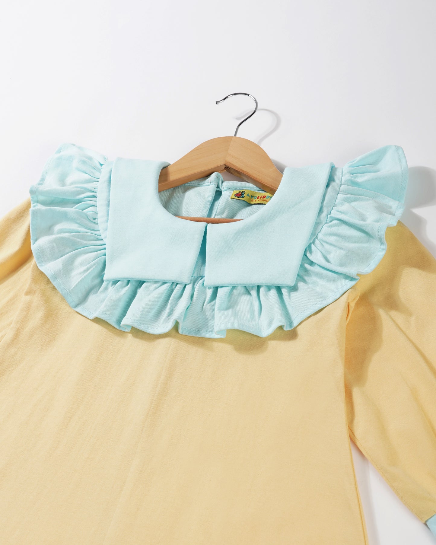 Girls frill collar long sleeved dress