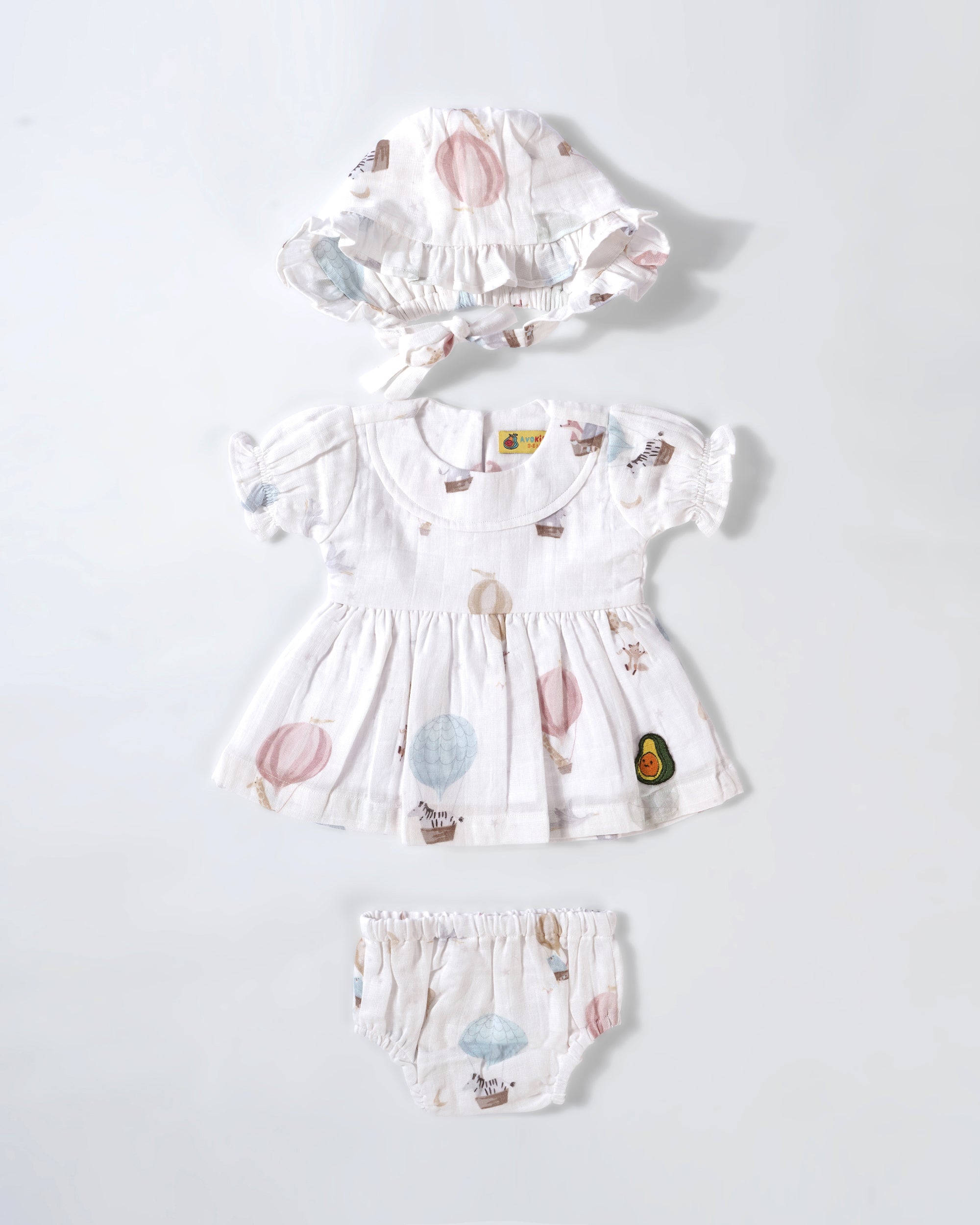 Cloud Nine Bonnet Set