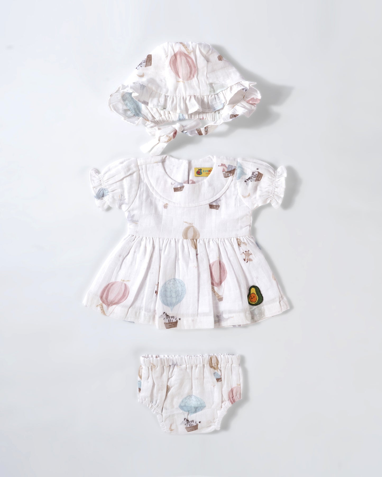 Cloud Nine Bonnet Set