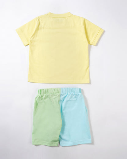 Boys playful shapes contrast shorts set