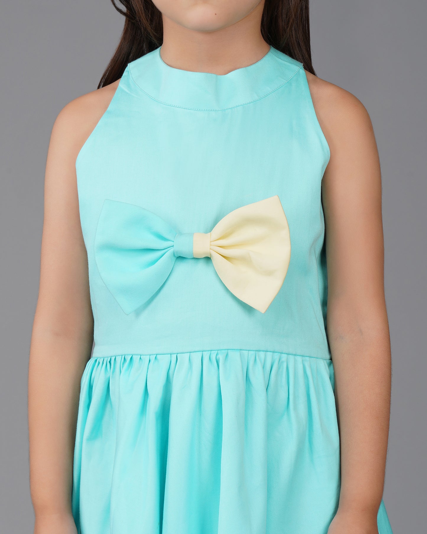 Girls Little Elsa Back Bow Dress
